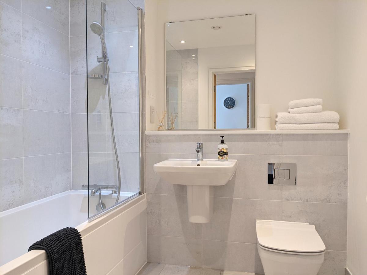 Suffield Lodge By Wycombe Apartments ไฮวิคัมบ์ ภายนอก รูปภาพ